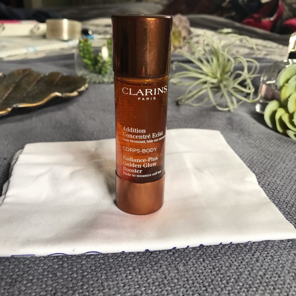 Clarins • Golden Glow Booster